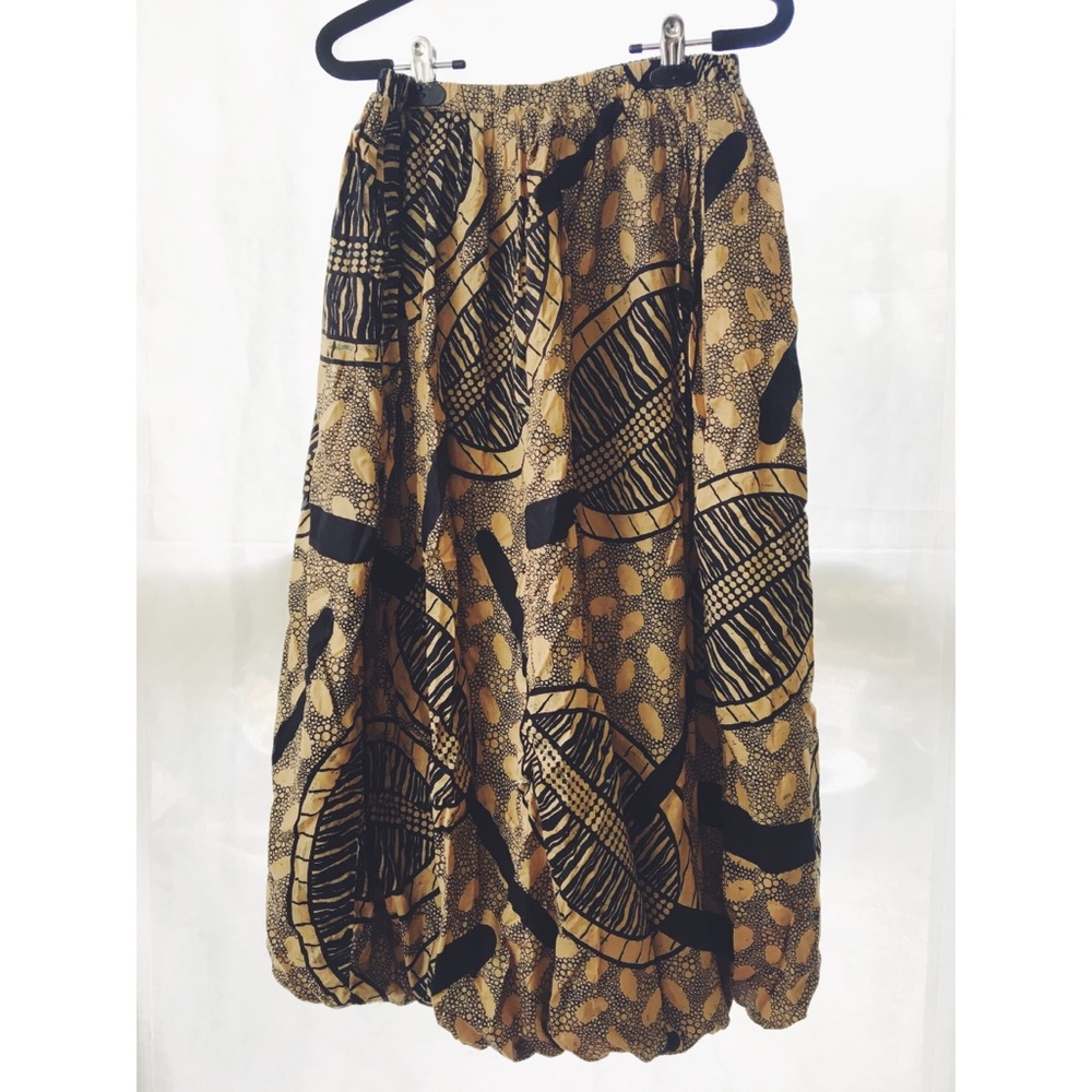 black and tan print skirt